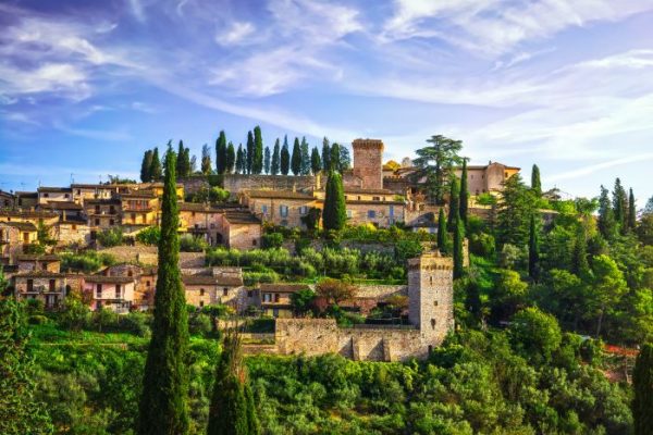 Cosa visitare in Umbria: il borgo medioevale di spello