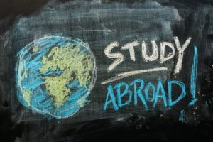 Studio dell'inglese per ragazzi all'estero